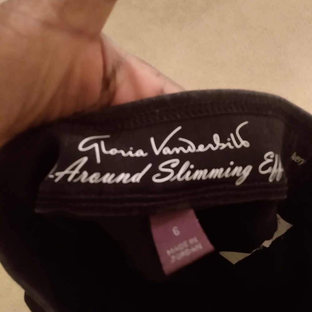 Jeans - Picture 3 of 6